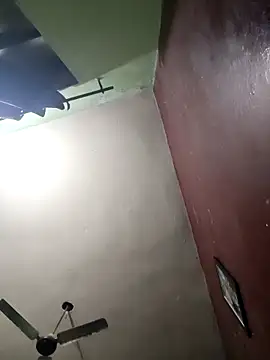 Eshwari Chopra online show from February 9, 4:42 pm