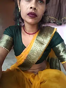Snapshot of Eshna_Dabral chatting on October 6, 10:21 am Eshna Dabral online show from October 6, 10:21 am