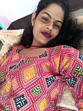 Snapshot of Eshna_Dabral chatting on September 12, 3:07 am Eshna Dabral online show from September 12, 3:07 am