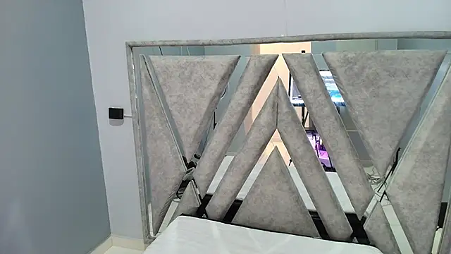 Elaine87  online show from October 24, 9:44 pm