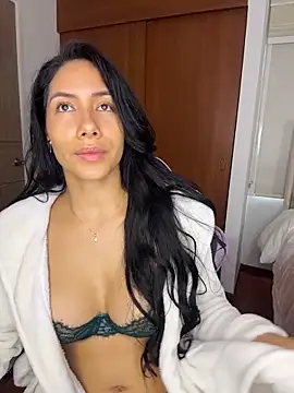 ArianaReynoldss online show from April 2, 1:41 pm