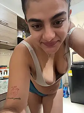 carlafox05 online show from July 15, 3:06 pm