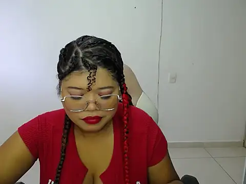 natalietits1 online show from December 13, 8:04 pm