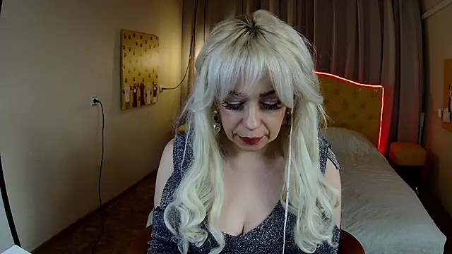 KatrinaCharm online show from January 18, 7:43 pm