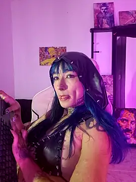 Snapshot of SharaRoss1 chatting on October 28, 3:01 am SharaRoss1 online show from October 28, 3:01 am