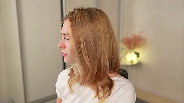 Cyberheart  online show from November 6, 4:46 pm