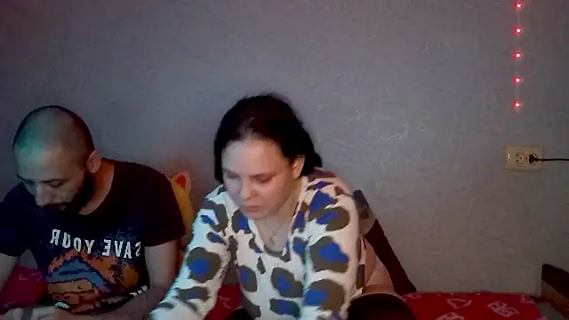 SweetPiggyx online show from June 6, 6:36 pm