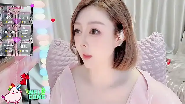 Snapshot of Meng-MM chatting on October 15, 2:25 am Meng-MM online show from October 15, 2:25 am