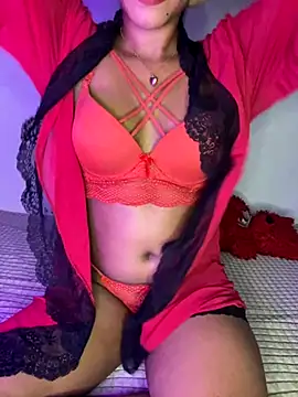 selena mia online show from October 25, 5:31 pm