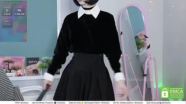 sweetuniporn online show from July 17, 9:13 am