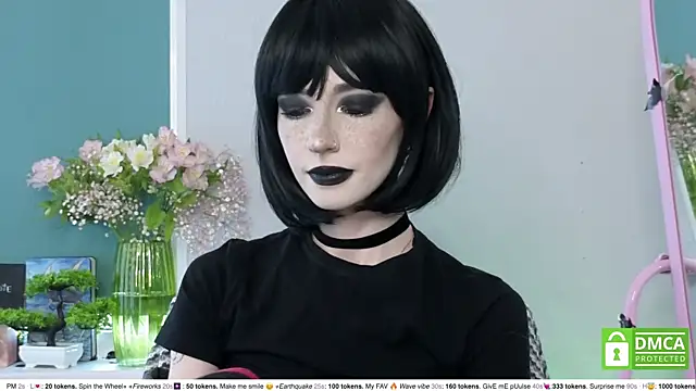 sweetuniporn online show from June 19, 9:24 am