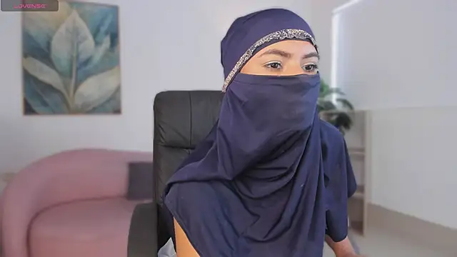 kylie soraya online show from November 16, 6:41 pm