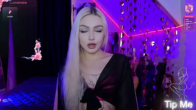 LinaLirian online show from February 18, 2:16 pm