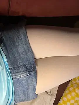 69kinkypickle69 online show from June 20, 6:06 am
