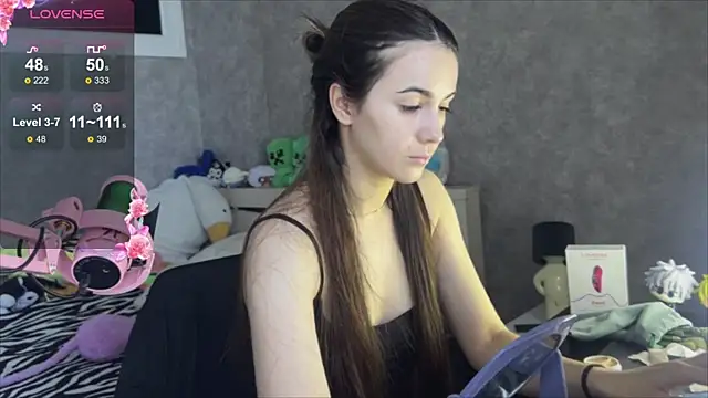 CupSizeGirl online show from April 27, 9:50 am