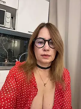 O-Eva online show from January 15, 8:59 pm