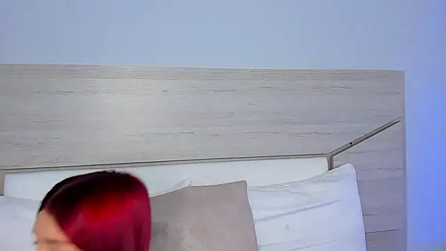 ZoeMorris online show from November 8, 11:59 am