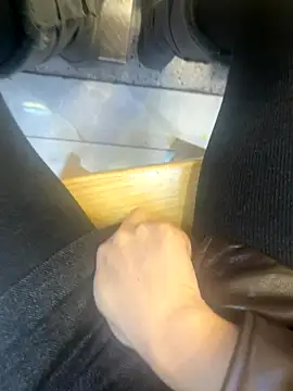 xiaoyuan01 online show from December 16, 5:13 am