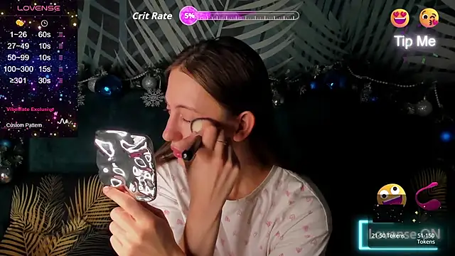 ChristyCrayme online show from January 9, 10:25 pm