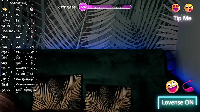 ChristyCrayme online show from April 9, 10:04 pm