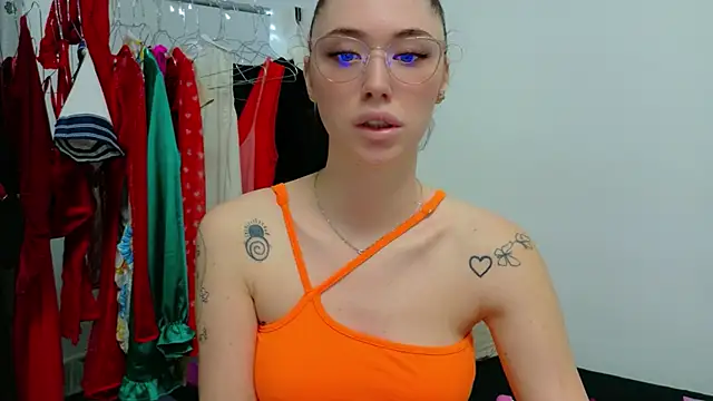 Ivanna  Rose online show from April 1, 4:37 pm