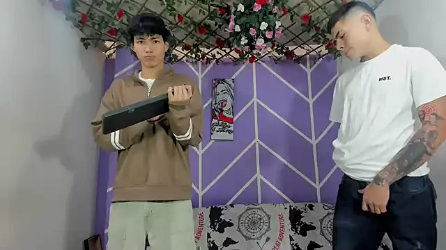 Bastian boyshot77 online show from October 9, 1:37 pm