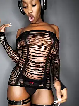 chocolatehotwife online show from June 3, 12:23 am