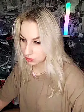 HoneyNelly online show from December 13, 11:54 pm