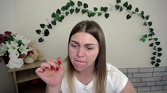 Snapshot of Magic_Katarina_ chatting on September 23, 10:57 am Magic Katarina online show from September 23, 10:57 am