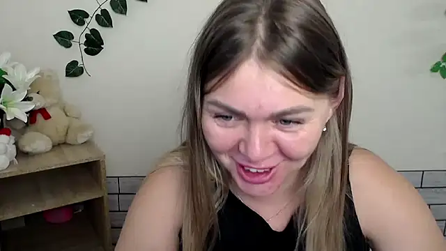 Snapshot of Magic_Katarina_ chatting on September 9, 7:19 am Magic Katarina online show from September 9, 7:19 am