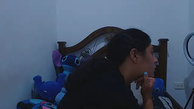 Aria Arthur online show from October 6, 11:16 am