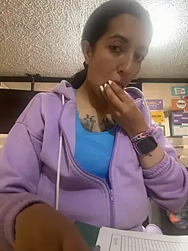 SALOME KORLAND online show from January 14, 5:29 pm