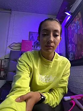 SALOME KORLAND online show from March 29, 4:17 pm