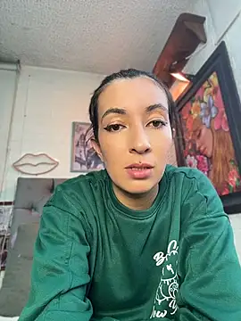 SALOME KORLAND online show from April 13, 7:14 pm