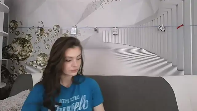 Snapshot of EvoletteLouLou chatting on September 22, 1:53 pm EvoletteLouLou online show from September 22, 1:53 pm