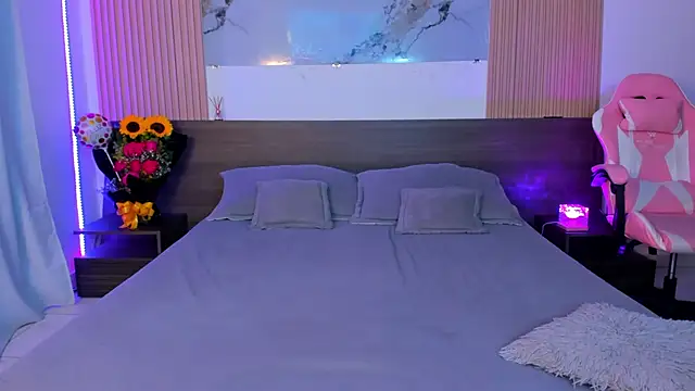 Snapshot of samanthaa_moon chatting on September 22, 9:46 pm samanthaa moon online show from September 22, 9:46 pm