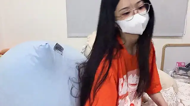 LHeart online show from July 10, 2:39 pm