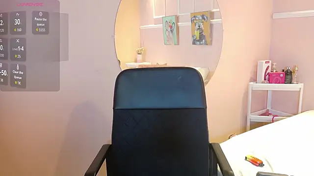 RossyCarters online show from April 10, 8:26 pm