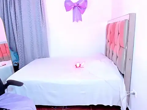 Allisson24 online show from December 3, 6:16 am