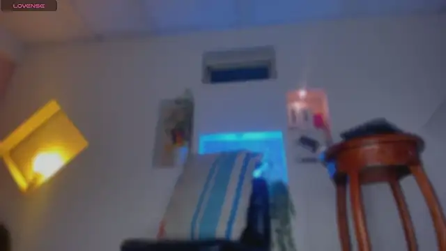 Snapshot of Chloe_cooperr chatting on October 5, 12:59 am Chloe cooperr online show from October 5, 12:59 am