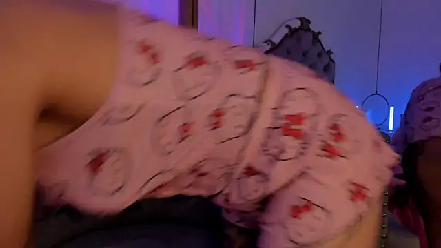 Yourwishisme val online show from February 7, 7:23 am