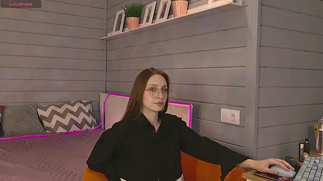 Snapshot of Vikki_wyye chatting on September 23, 3:26 am Vikki wyye online show from September 23, 3:26 am