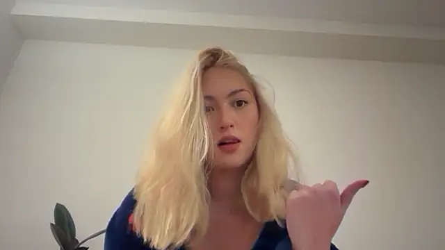 Kitty Swetty online show from November 10, 10:16 pm