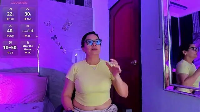 Agatha Pleasure online show from April 10, 11:49 am