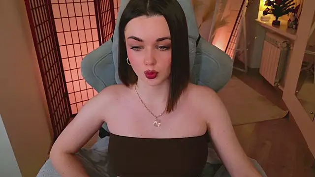 AvaFlower online show from January 10, 2:00 pm