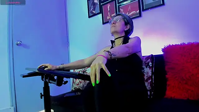 MistressNyx cg online show from September 23, 2:26 pm