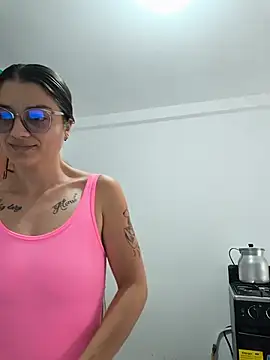 Coralinne   online show from July 17, 4:11 pm