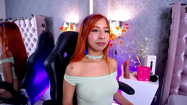 laila stilwiills online show from January 31, 8:51 pm