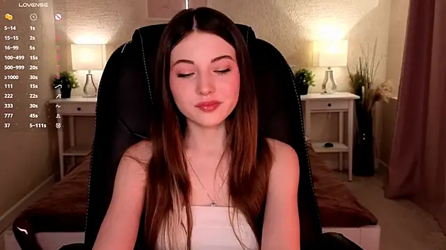 Kimmie shine online show from July 27, 2:14 pm