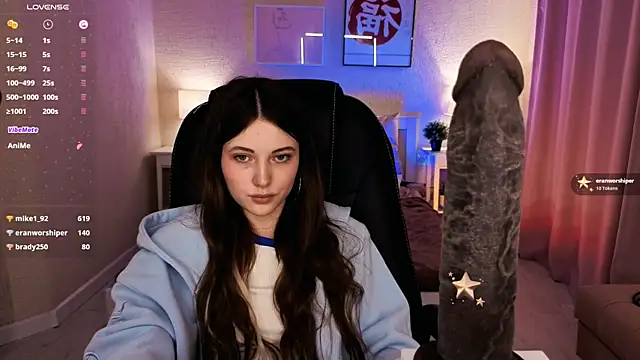 Kimmie shine online show from April 8, 12:51 pm